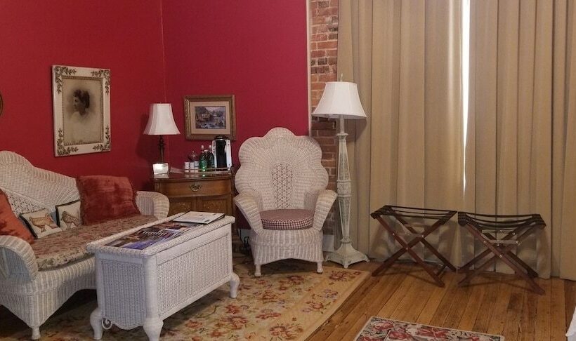 هتل Union Square Guest Quarters