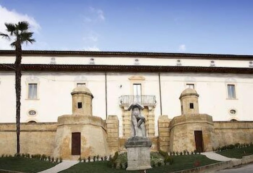 فندق Villa Sgariglia Resort Campolungo