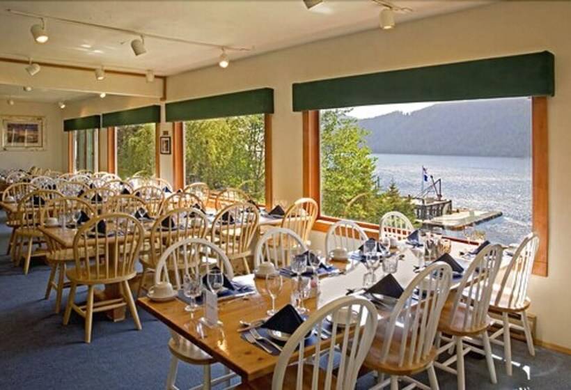 فندق Waterfall Resort