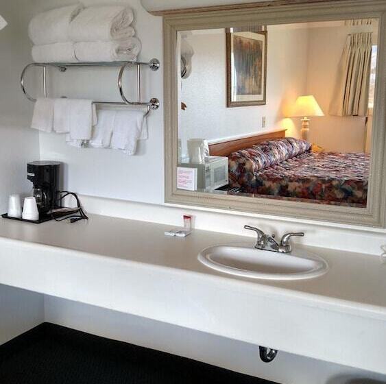 فندق على الطريق A Wyoming Inn