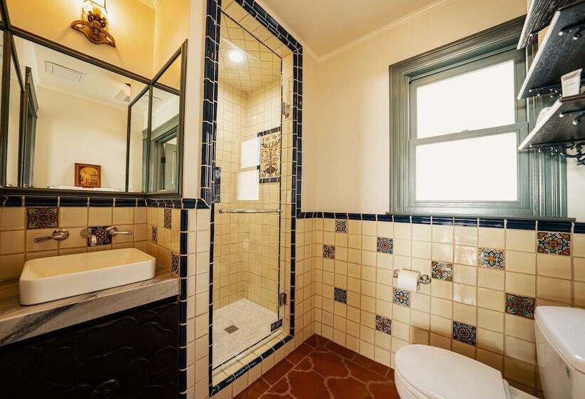 فندق على الطريق El Caminante Bar & Bungalows