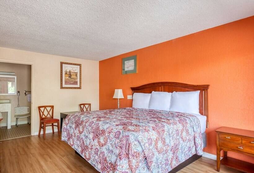 فندق على الطريق Haven Inn & Suites