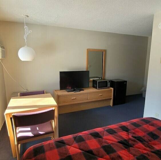 فندق على الطريق Lumberjack Inn