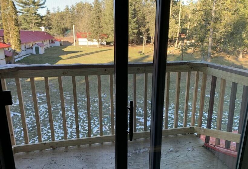 فندق على الطريق Lumberjack Inn