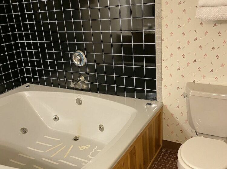 فندق على الطريق Lumberjack Inn