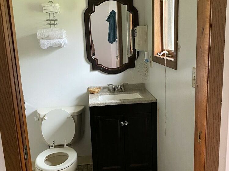 فندق على الطريق Lumberjack Inn