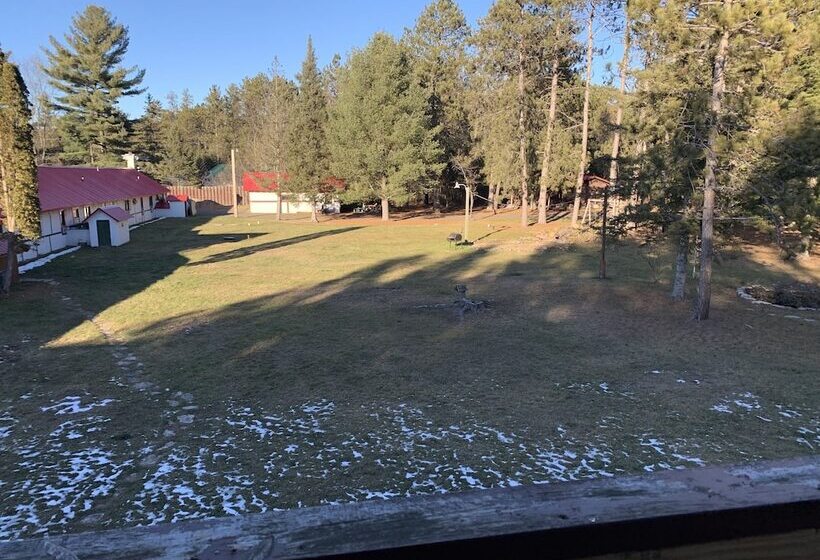 فندق على الطريق Lumberjack Inn