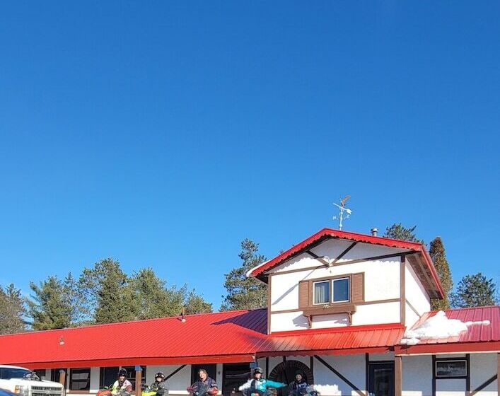 فندق على الطريق Lumberjack Inn