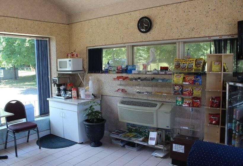 מוטל Tides Motor Inn At Stehli Beach