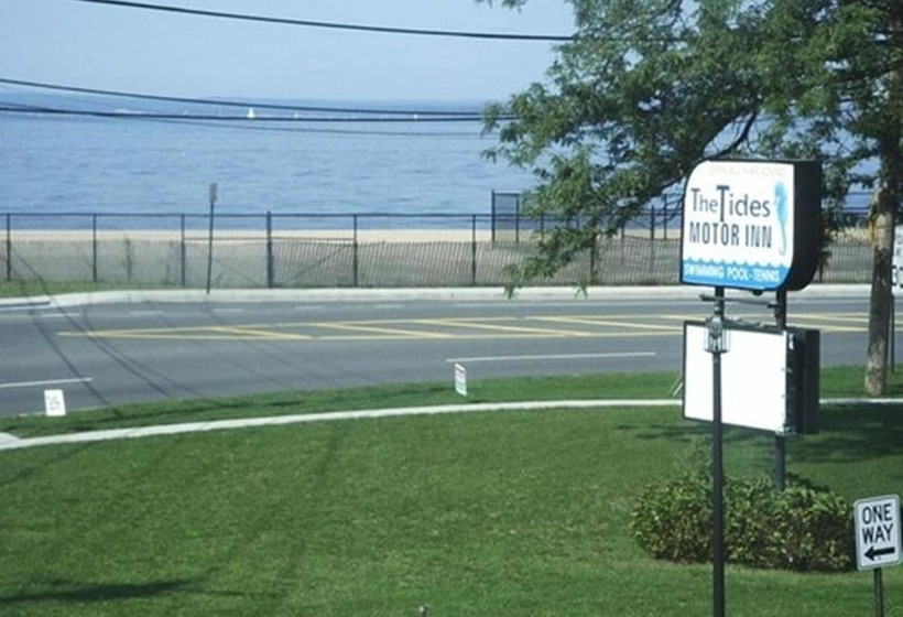 מוטל Tides Motor Inn At Stehli Beach