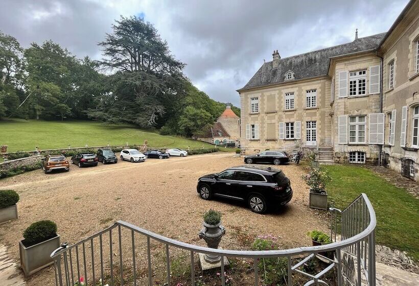 ペンション Château De Beaujeu