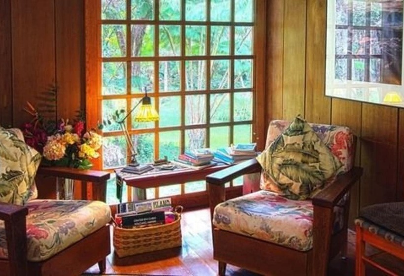 ペンション Crater Rim Cabin