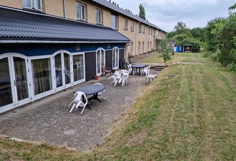 بنسيون Skuldelev Kro