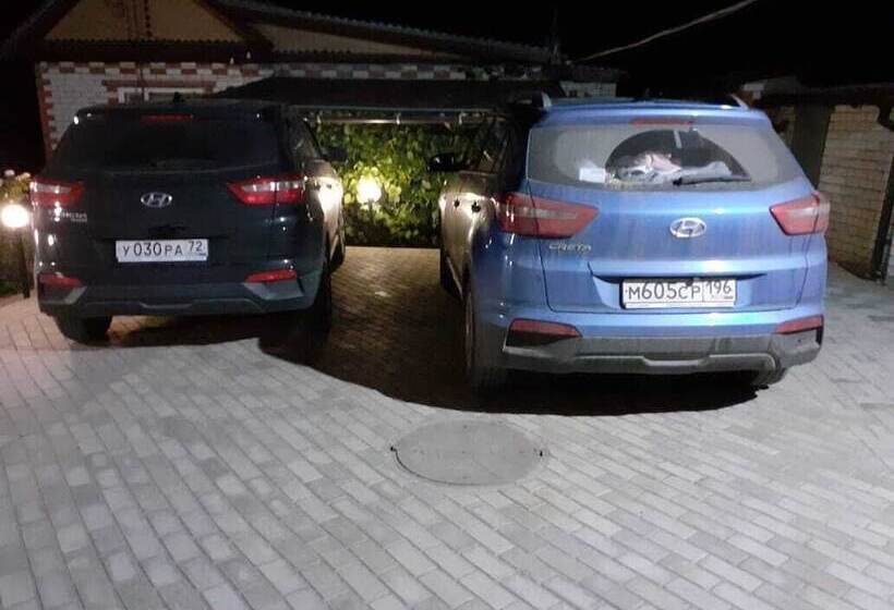 پانسیون V Gostyakh U Baby Poli