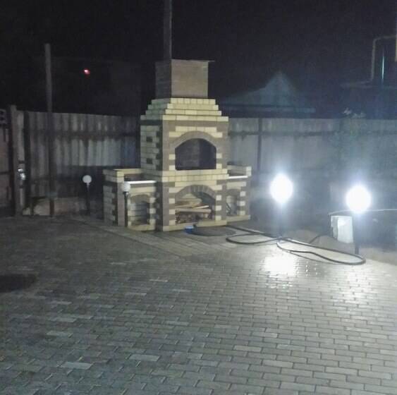 پانسیون V Gostyakh U Baby Poli