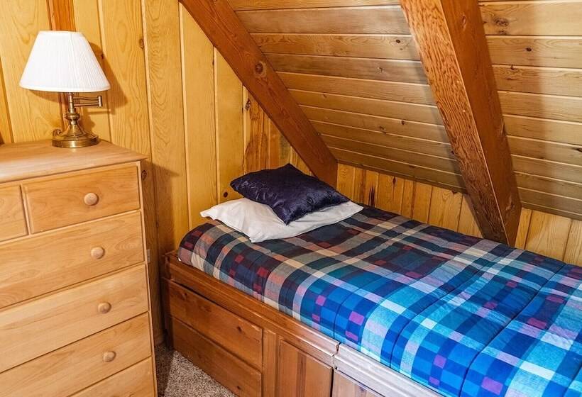 Red House   Minutes To Shaver Lake!