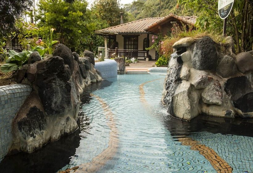 استراحتگاه Termas De Papallacta