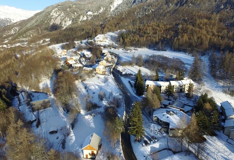 渡假胜地  Vvf Les écrins Saint Léger Les Mélèzes