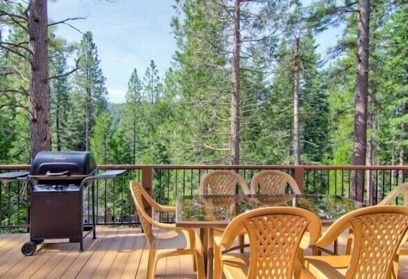 Scenic Wonders Bear Den 5 Bedrooms