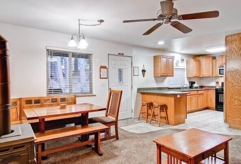 Scenic Wonders Bear Den 5 Bedrooms