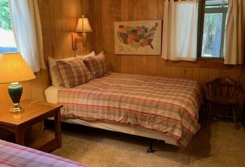 Yosemite Scenic Wonders Along The River