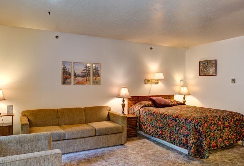 Yosemite Spring Studio B104