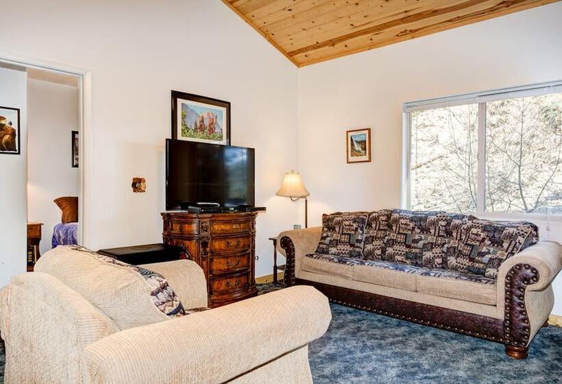 Yosemite Woods Upper