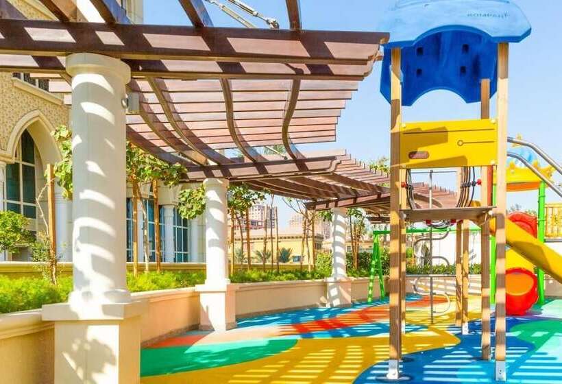 هتل Retaj Baywalk Residence