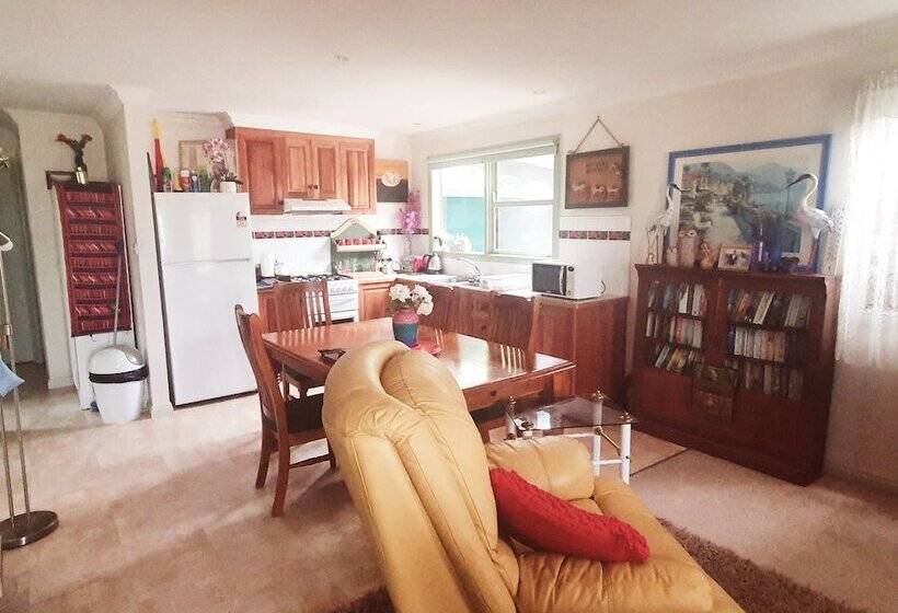 Abelia Cottage Of Daylesford Botanical