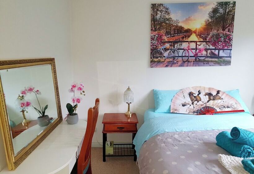 Abelia Cottage Of Daylesford Botanical