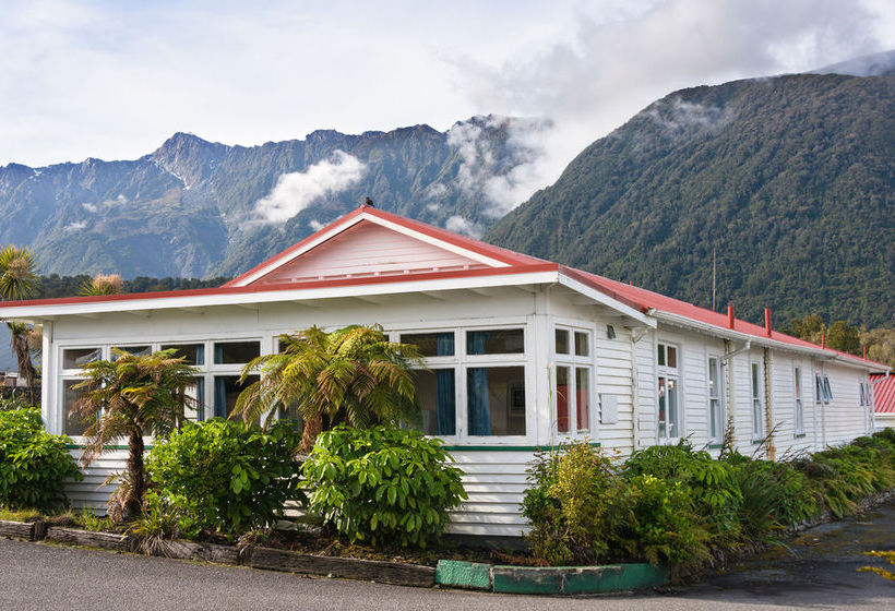 Climbers Rest Hostel