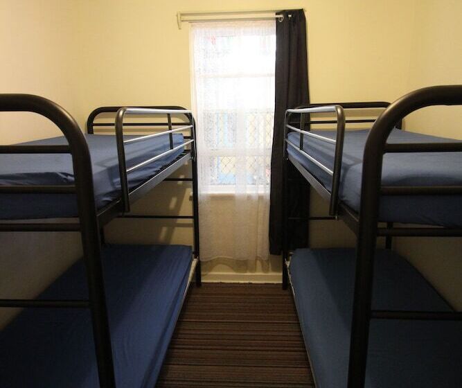 הוסטל Wander Inn – Bunbury Backpackers