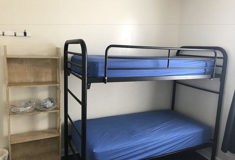 הוסטל Wander Inn – Bunbury Backpackers