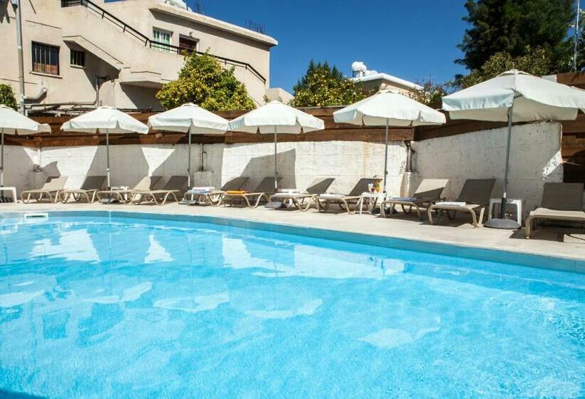 Alecos Hotel Apartments