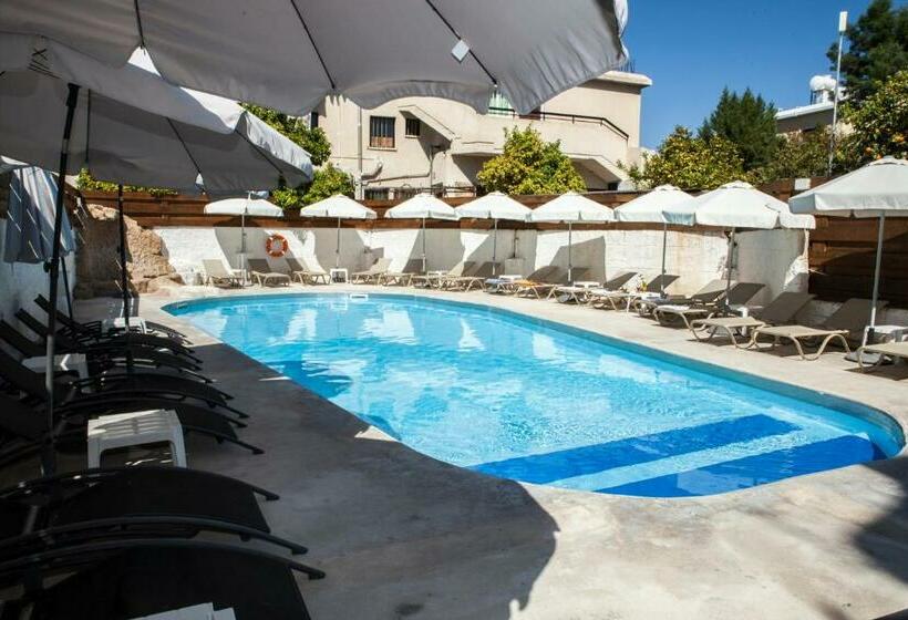 Alecos Hotel Apartments