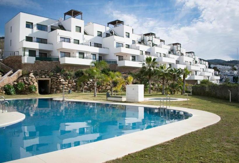 Apartamentos Turisticos Resort De Nerja