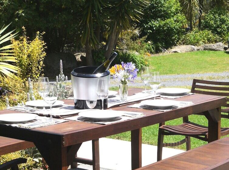 Bay Of Islands Holiday Apartments