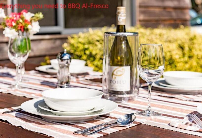 Bay Of Islands Holiday Apartments