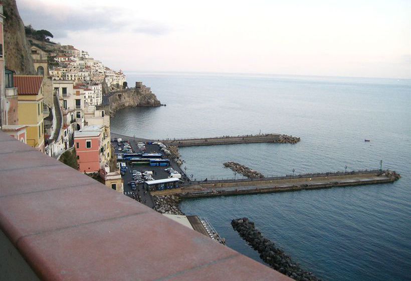 B&b Il Porticciolo Di Amalfi