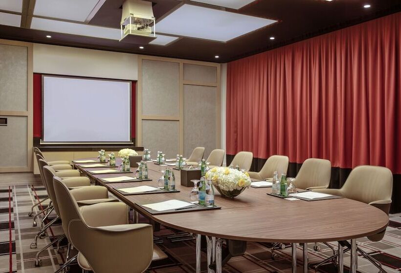 Capital Centre Arjaan By Rotana