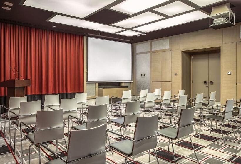 Capital Centre Arjaan By Rotana