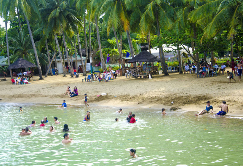 Estaca Bay Gardens Conference Resort