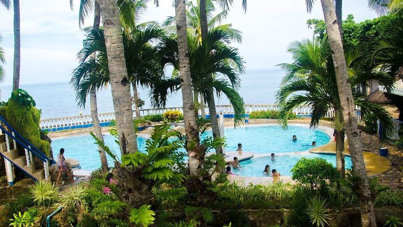 Estaca Bay Gardens Conference Resort