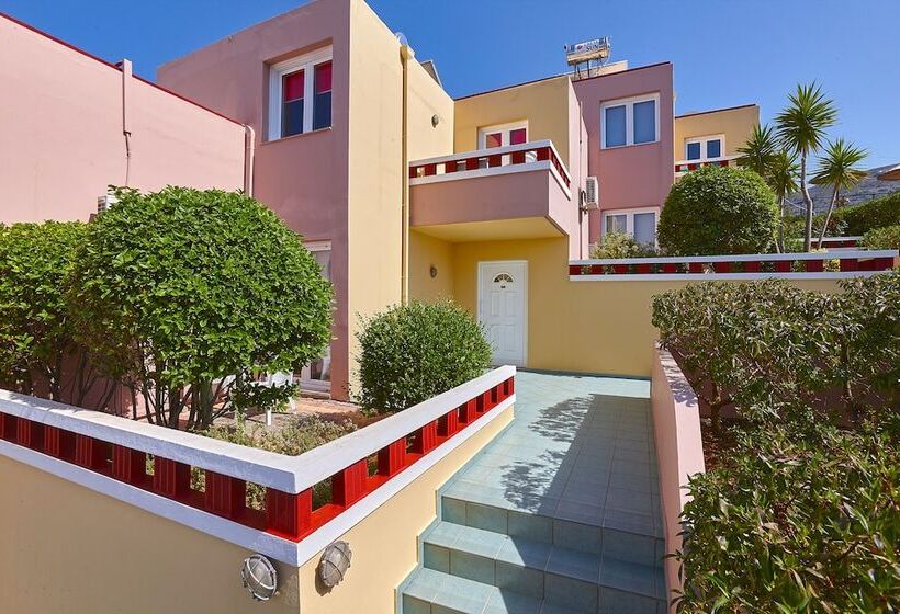 Everest Apartments And Suites