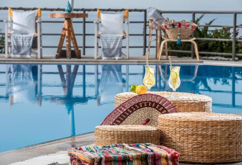 Everest Apartments And Suites