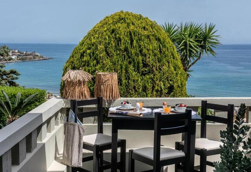 Everest Apartments And Suites