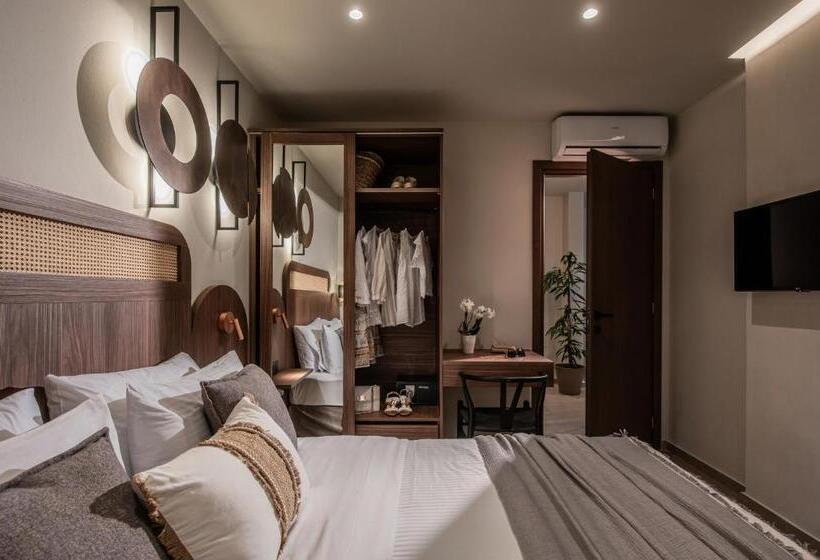 Everest Apartments And Suites