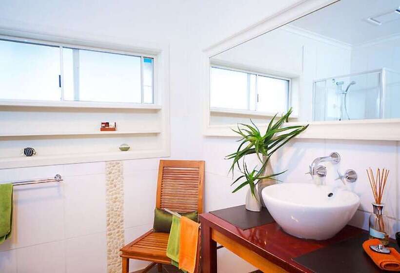 Healesville Apartments