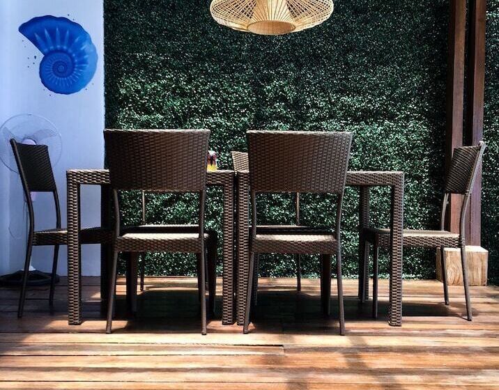 هتل 357 Boracay Resort