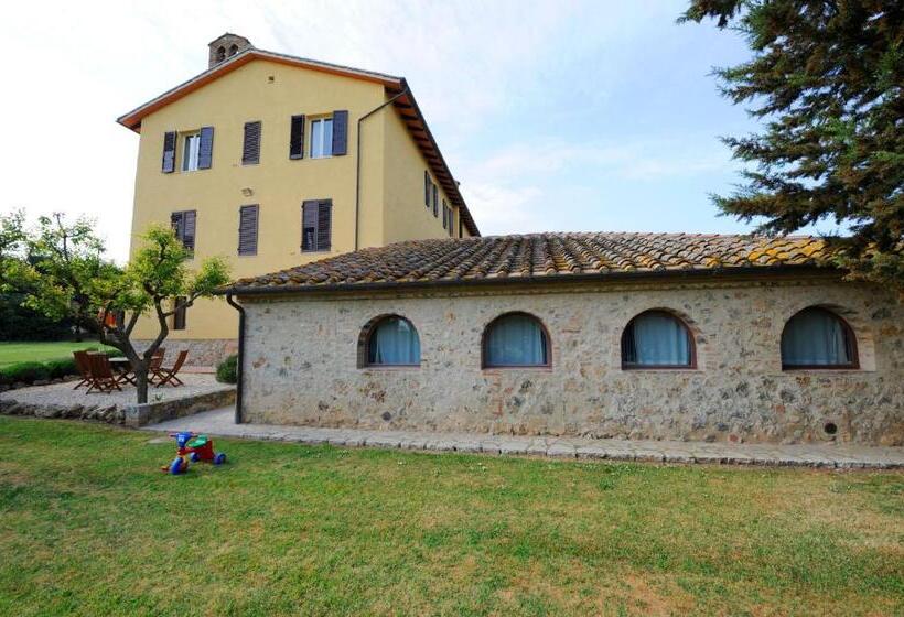 فندق Fattoria Agriturismo Nerbona